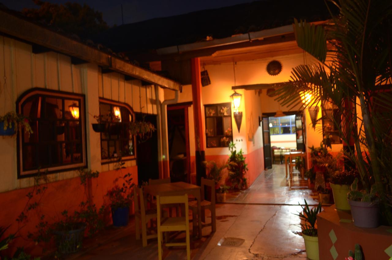 Hostal El Rincon De Los Camellos San Cristobal de las Casas Exterior photo